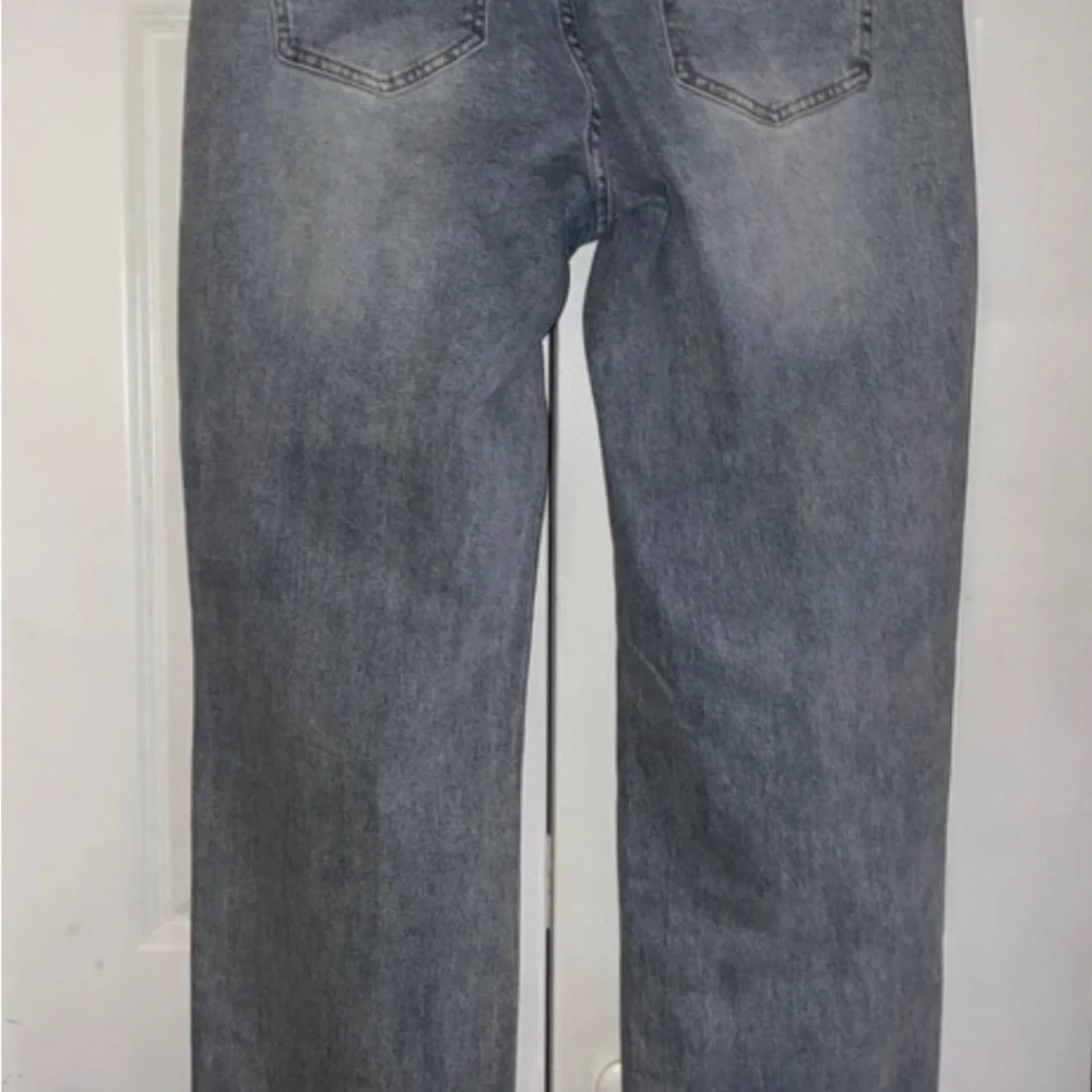 AKIRA Light wash blue Jeans with Crystal Flower Appliqués